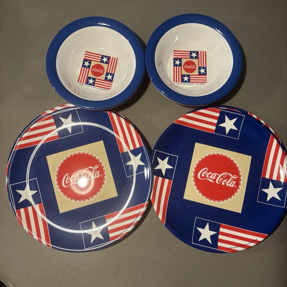 Coca-Cola Gibson Lot Of 12 Flag Red White and Blue Melamine Bowls Plates Plastic